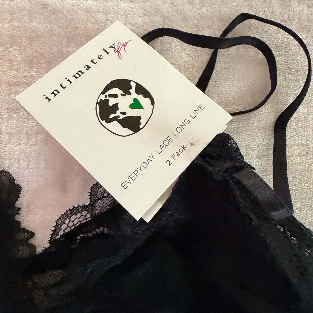 Free People 2 Pack Black Lace Bralette NWT - Picture 3 of 5
